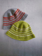 Load image into Gallery viewer, Owl Dot Hat【糸とレシピのキット】