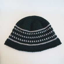 Load image into Gallery viewer, Owl Dot Hat【糸とレシピのキット】