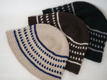 Load image into Gallery viewer, Owl Dot Hat【糸とレシピのキット】