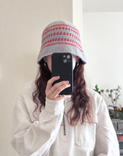 Load image into Gallery viewer, Owl Dot Hat【糸とレシピのキット】
